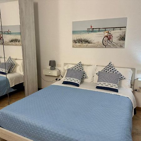 Insardinia House Trilocale A 200Mt Dalla Spiaggia Ольбія Екстер'єр фото